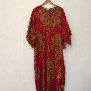 Vintage kimono house dress / night gown